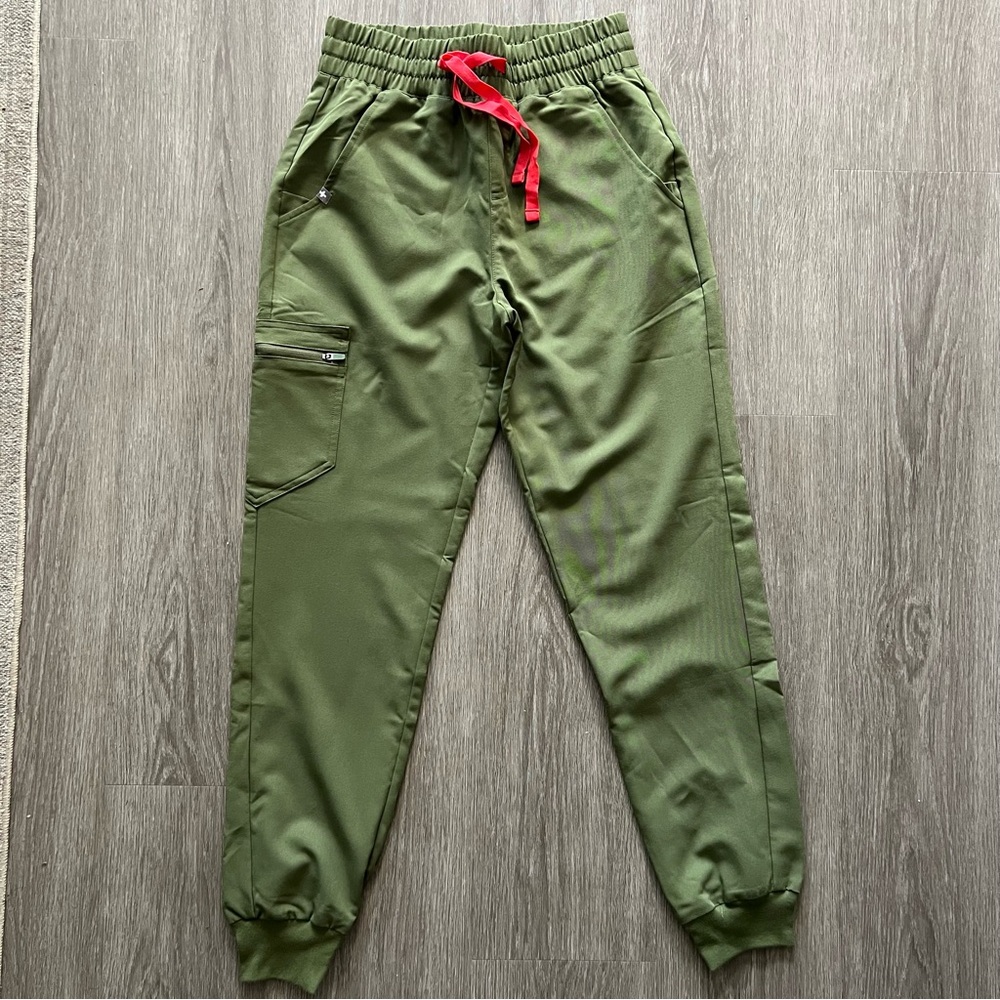 Figs Olive Green Jogger Pants